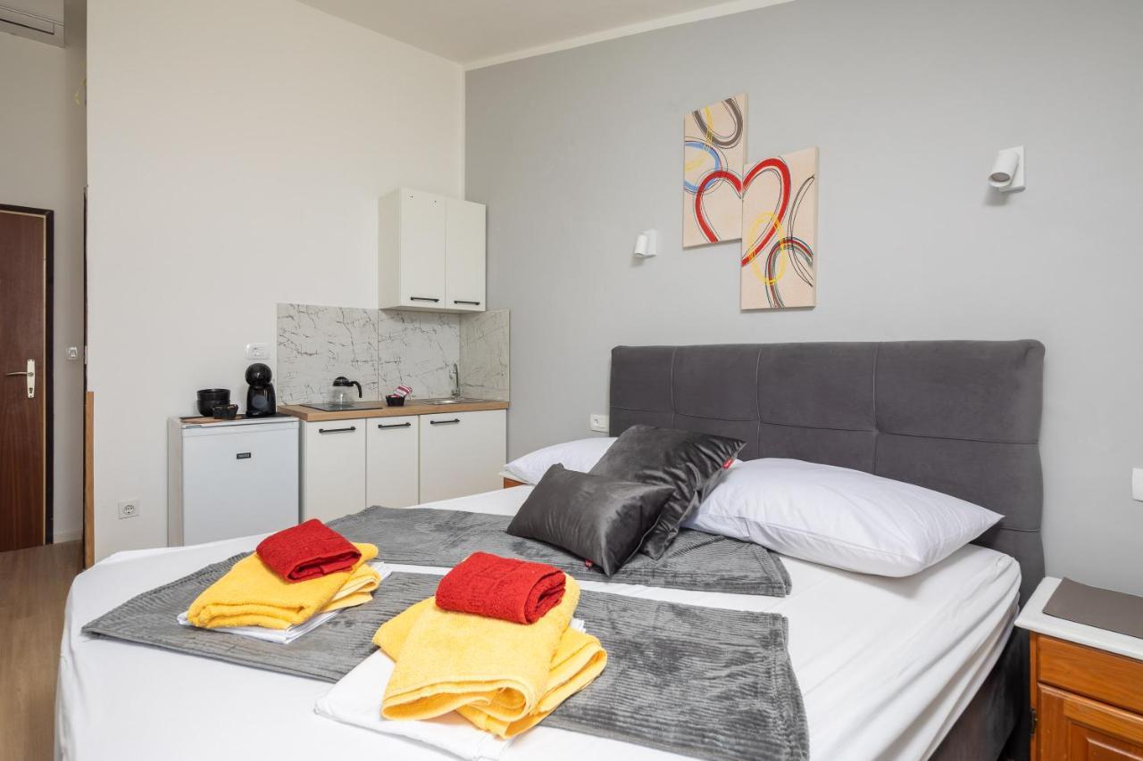 Beach Apartments Borovina Stanici Zewnętrze zdjęcie