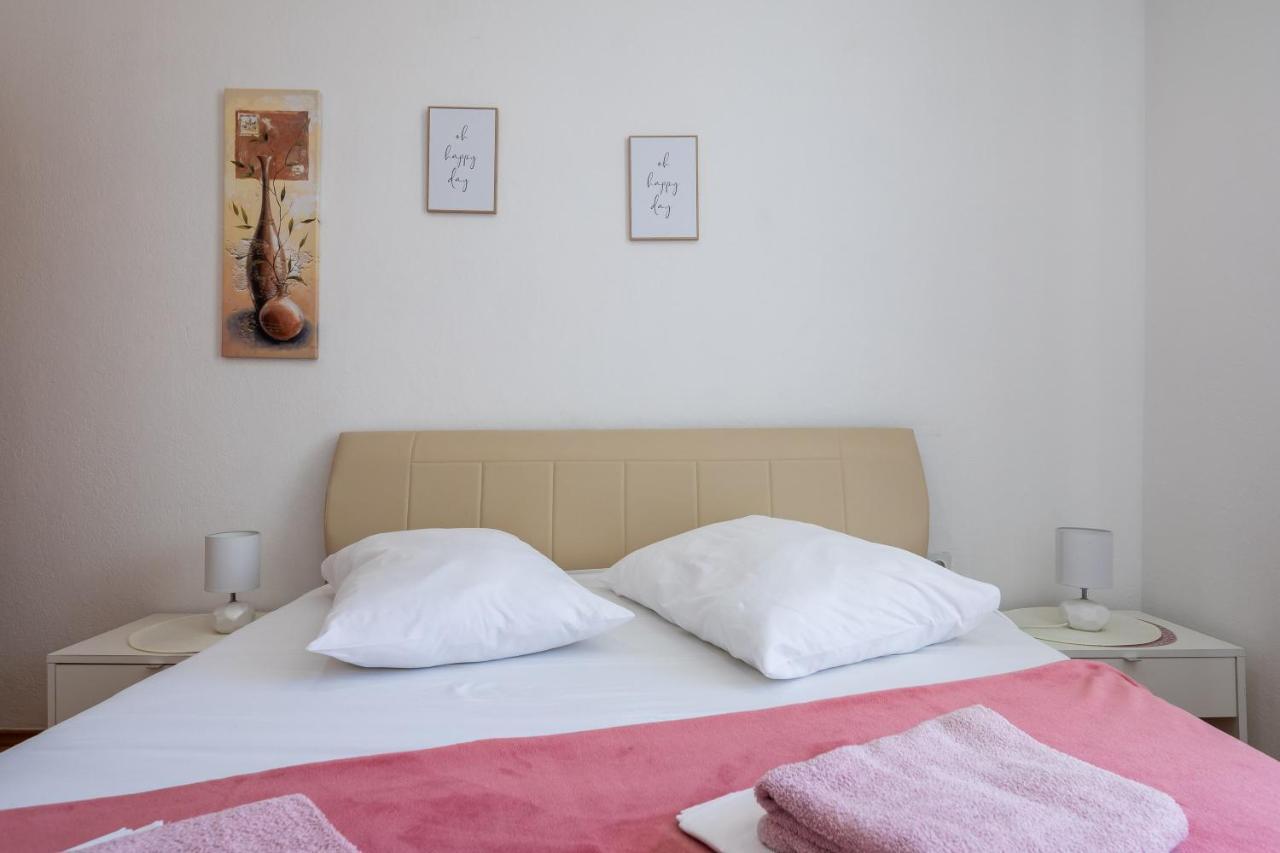 Beach Apartments Borovina Stanici Zewnętrze zdjęcie