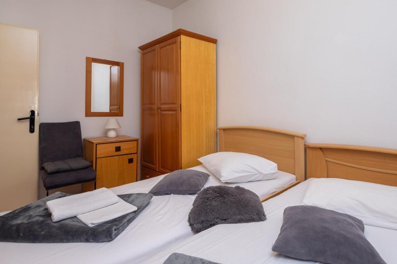 Beach Apartments Borovina Stanici Zewnętrze zdjęcie